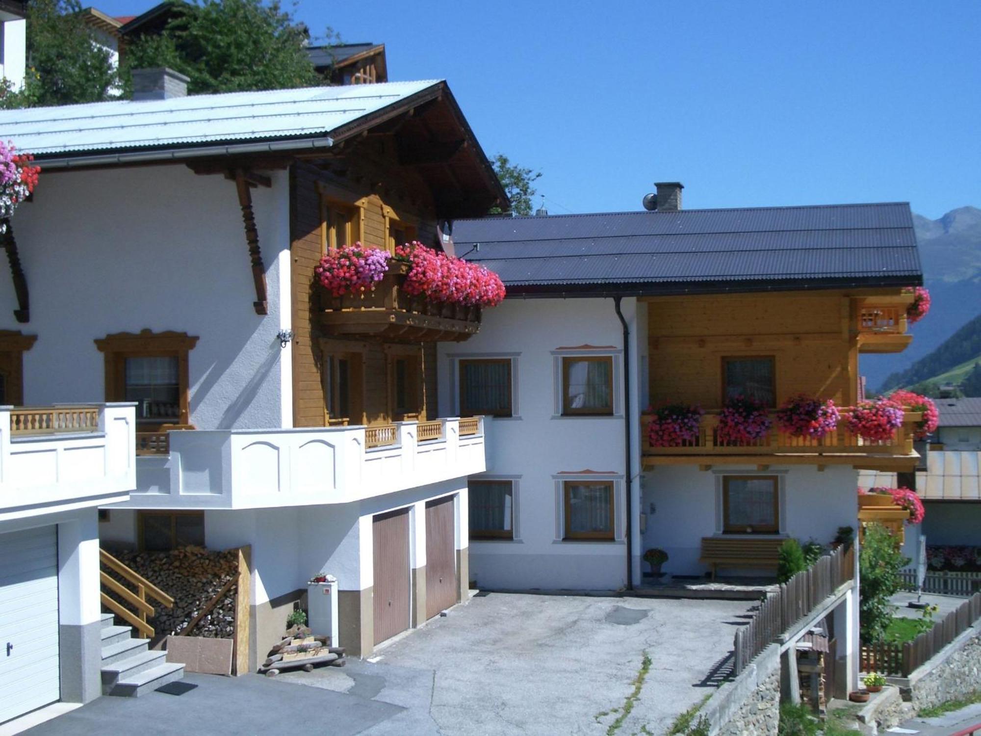 Apartment With Mountain Views From The Balcony Kappl  Buitenkant foto